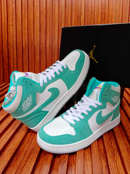 Air Jordan 1 High "White Tiffany"