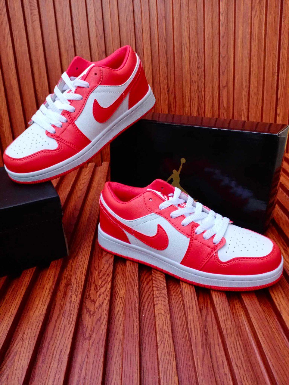 Air Jordan 1 Low "Gym Red"