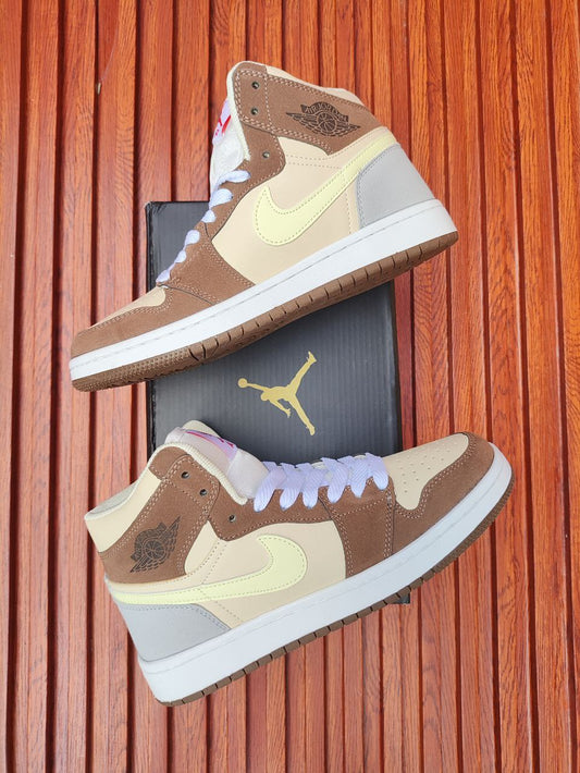 Air Jordan 1 High "Beige Brown"