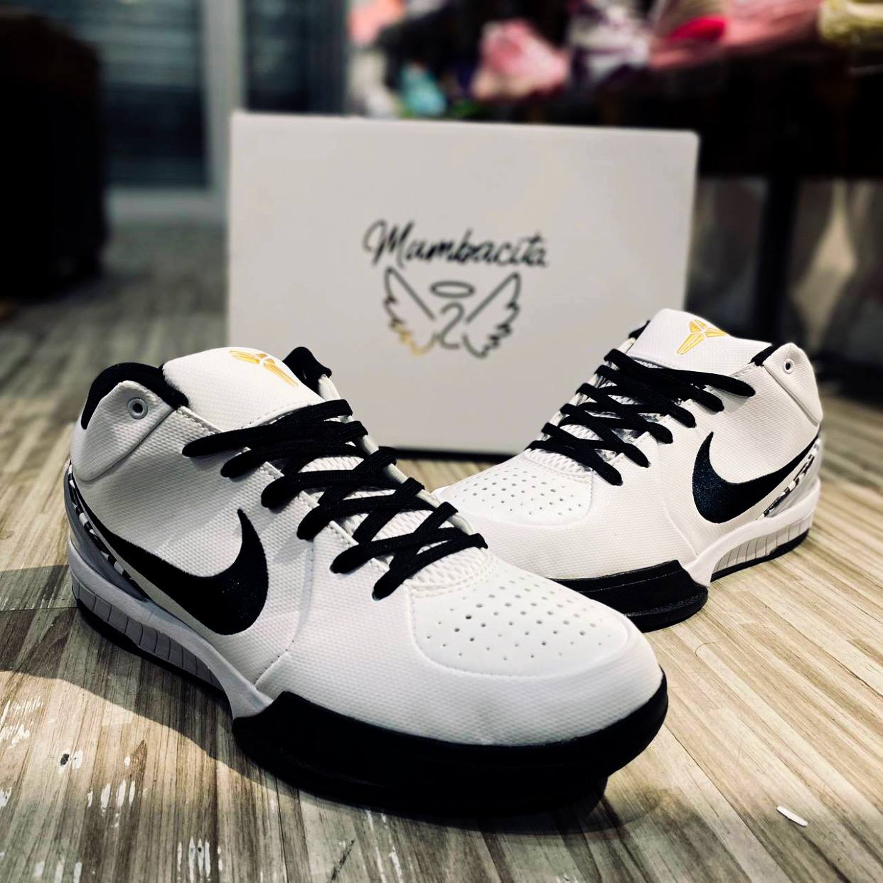 Kobe 4 protro “Mambacita GIGI”