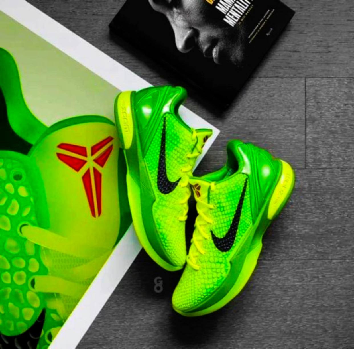 KOBE 6 "GRINCH"