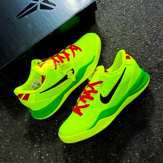 Kobe 8 "Grinch"