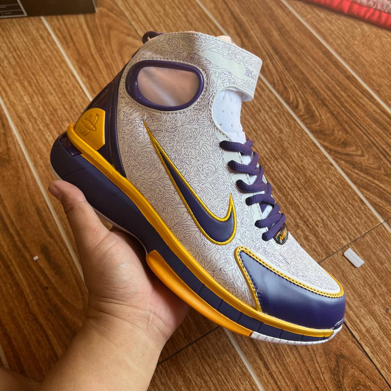 AIR ZOOM HUARACHE 2K4 LAKERS