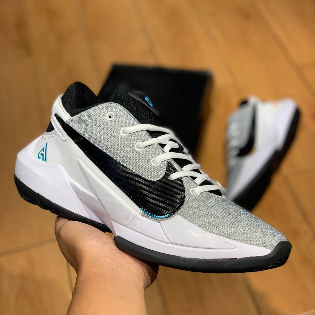 ZOOM FREAK 2 "GRAY BLACK"