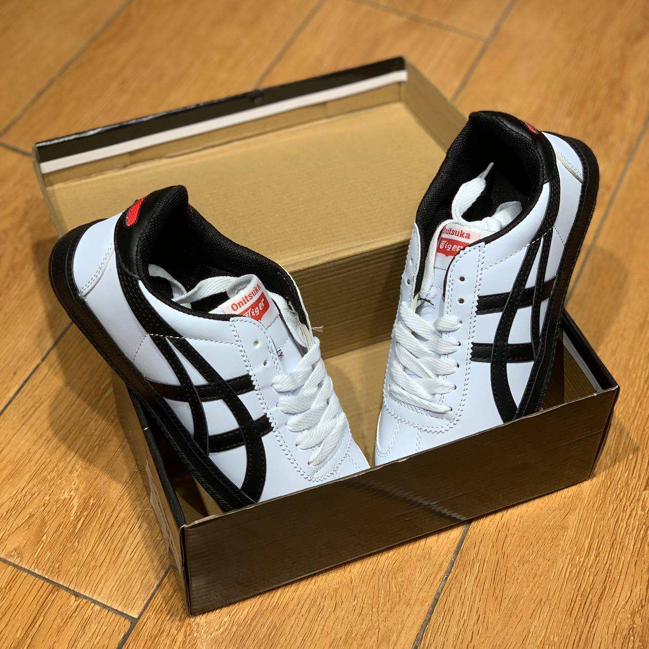 Onitsuka TIger